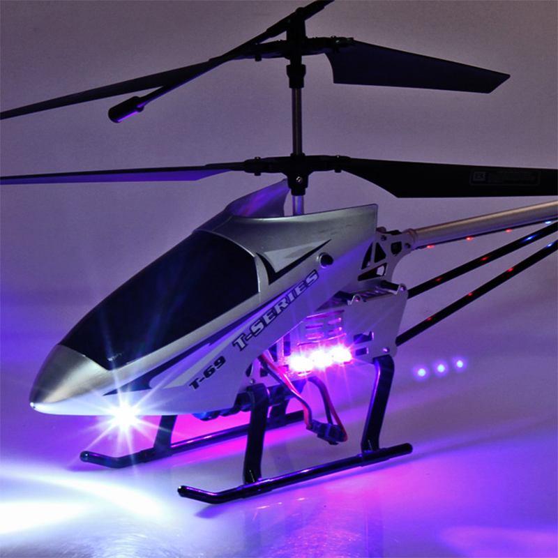 طائرة هليكوبتر كبيرة تعمل بالت - مراجعة Rc Helicopter Charger وسعره